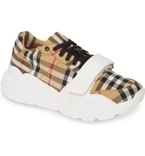 Burberry lace up sneakers + FREE SHIPPING 